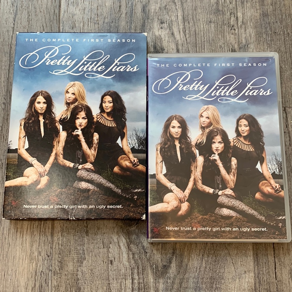 Pretty Little Liars First Season DVD